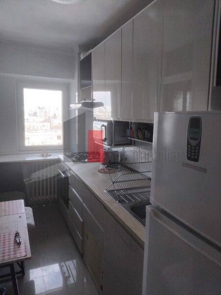 Militari Lujerului la cca 6 min de metro Lujerului si 4 min st.tramvai 41