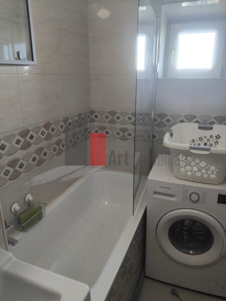 Militari Lujerului la cca 6 min de metro Lujerului si 4 min st.tramvai 41