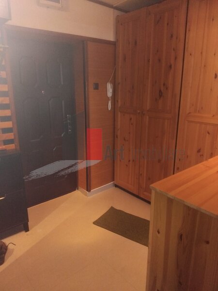 Militari Lujerului la cca 6 min de metro Lujerului si 4 min st.tramvai 41